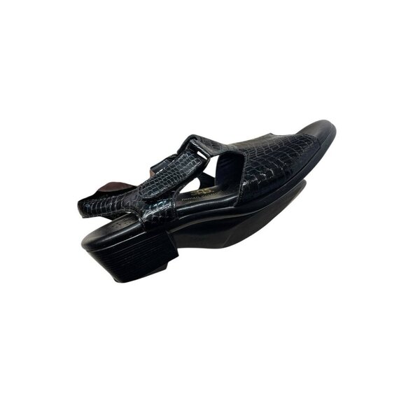 SAS Women's Slingback Sandals Size 9 Narrow Patent Leather Black Crocs Print - Picture 2 of 7